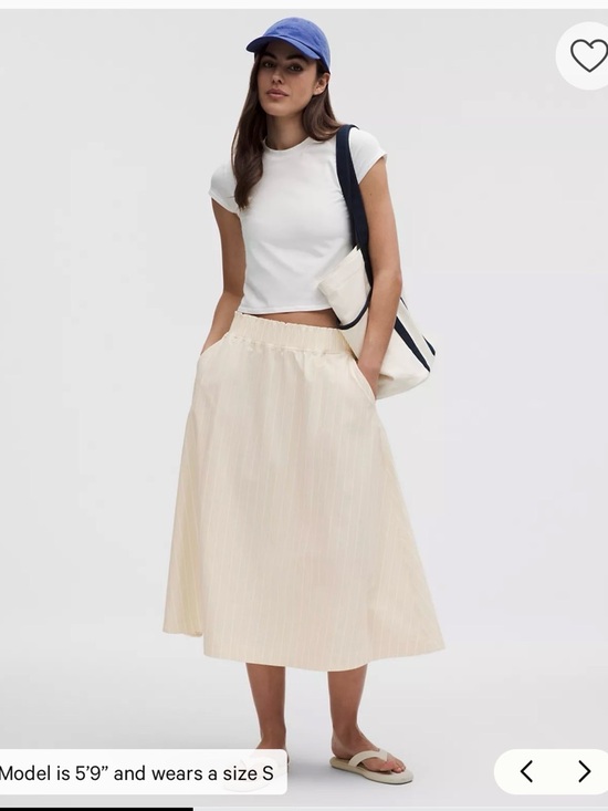 lululemon athletica Dresses & Skirts - ✨ Lululemon Stretch Woven Ruffle-Waist Midi Skirt | Size M
